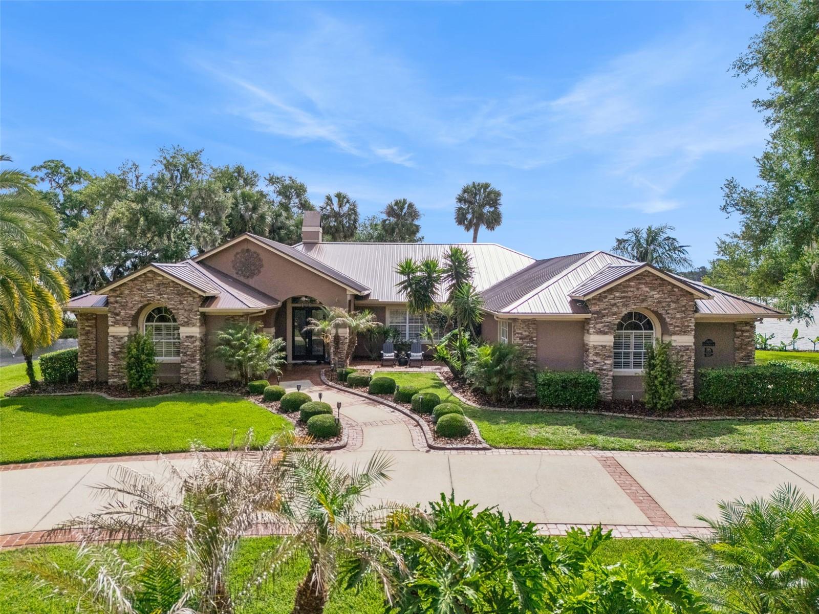 Image 11 of 72 For 29650 Squirrel Point Road