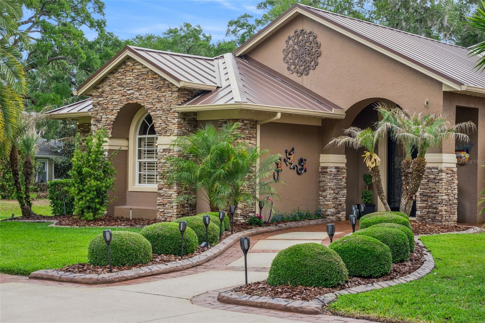 Image 13 of 72 For 29650 Squirrel Point Road