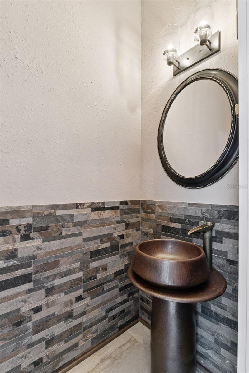 Image 47 of 72 For 29650 Squirrel Point Road