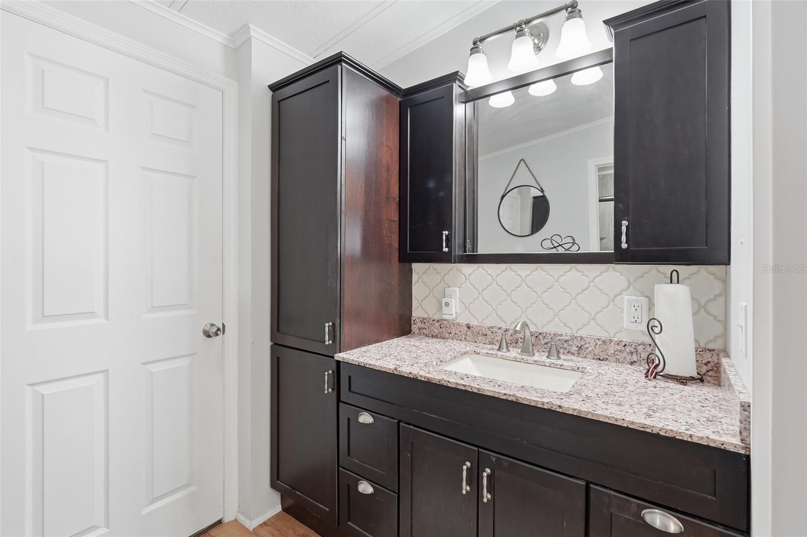 Image 18 of 27 For 111 Winterberry Avenue