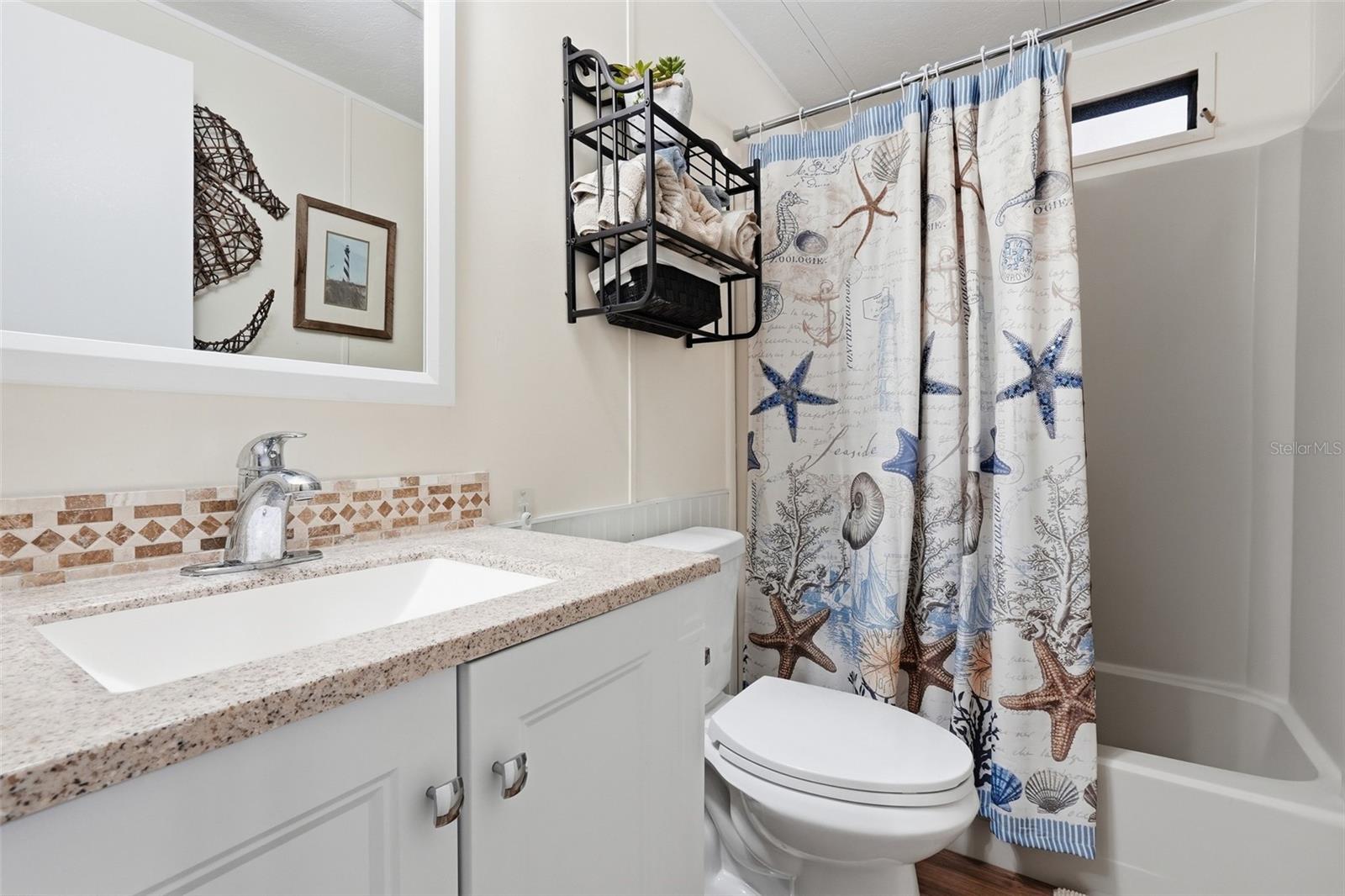 Image 23 of 27 For 111 Winterberry Avenue