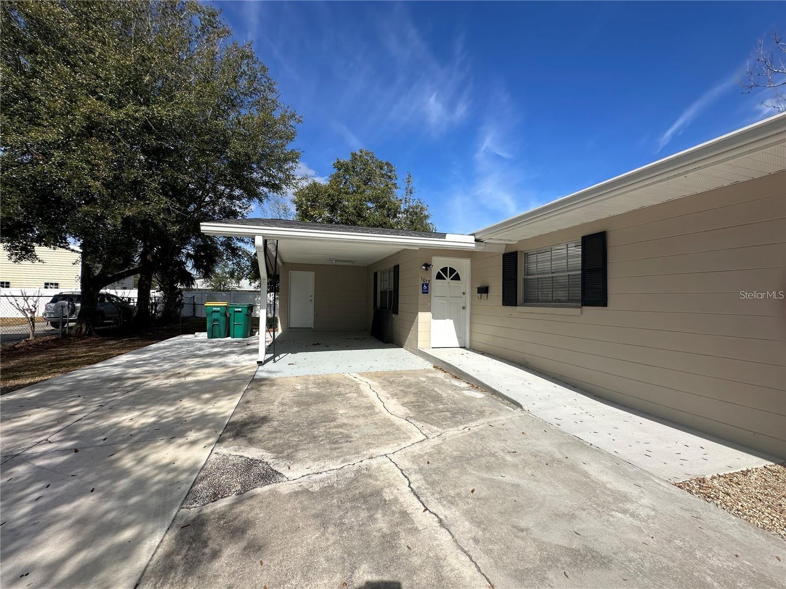 Details for 1017 1st Avenue, MOUNT DORA, FL 32757