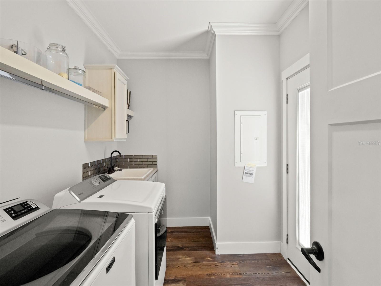 Image 26 of 35 For 12048 Sherington Pl