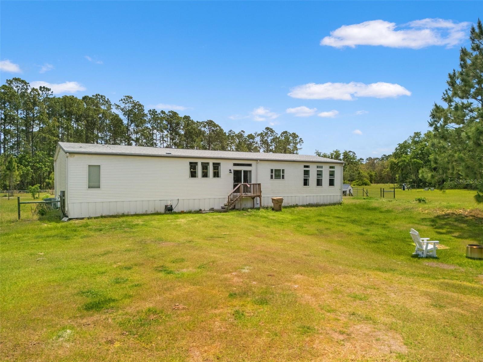 Image 28 of 35 For 12048 Sherington Pl