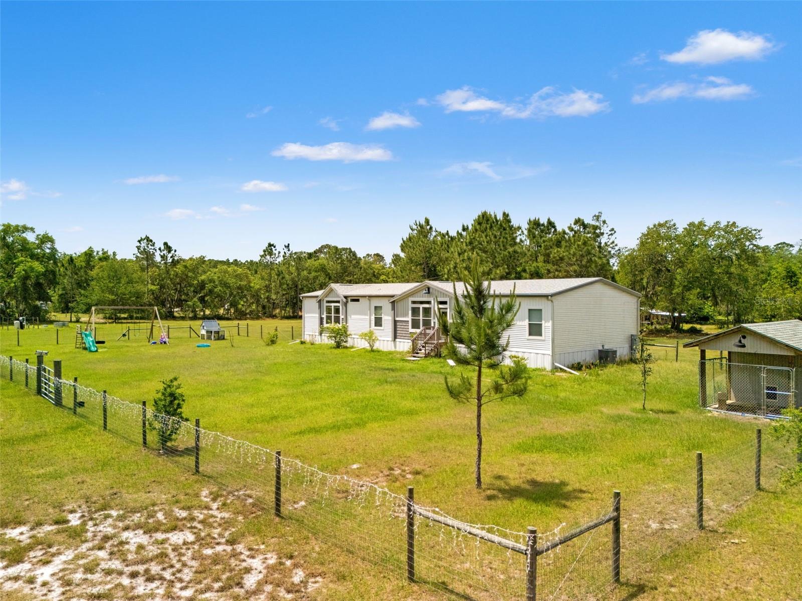 Image 29 of 35 For 12048 Sherington Pl