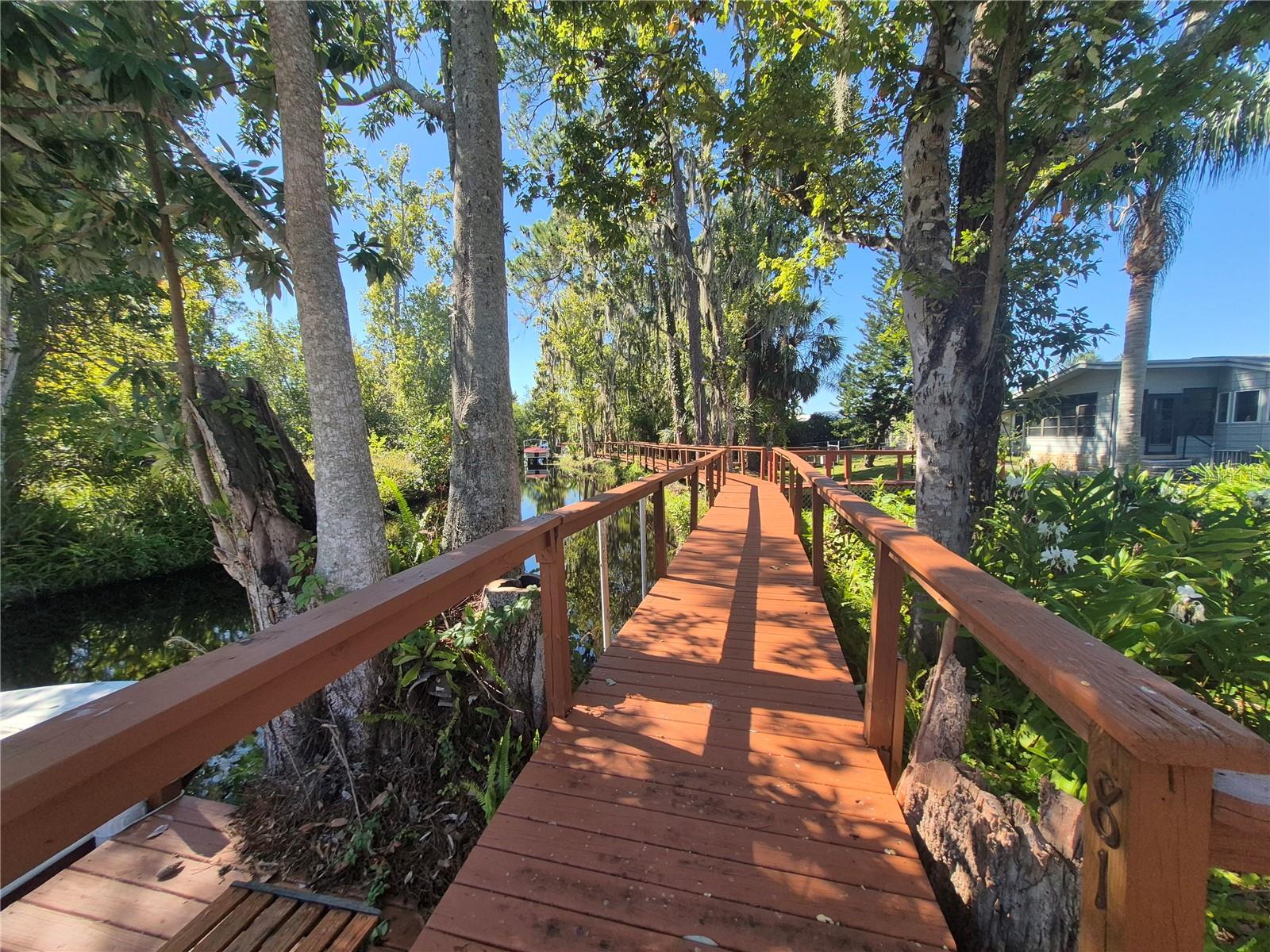 Image 25 of 29 For 3021 Myakka River Road