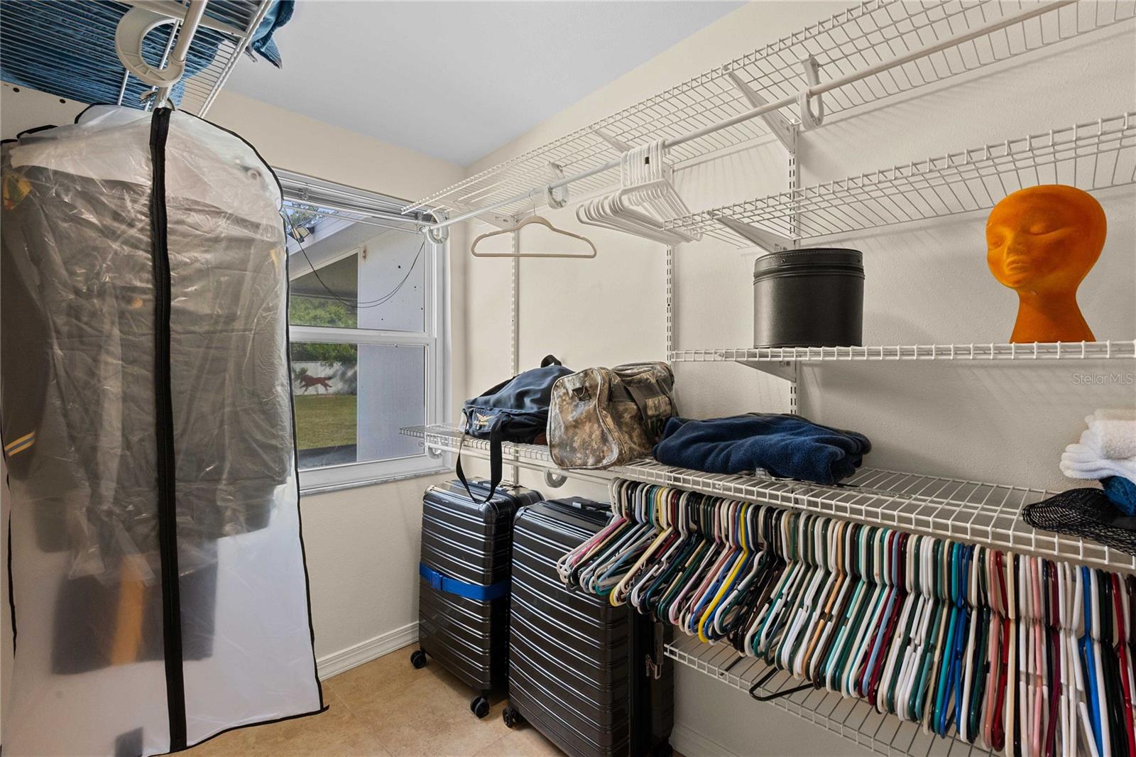 Listing photo id 22 for 2122 Ramblewood Lane