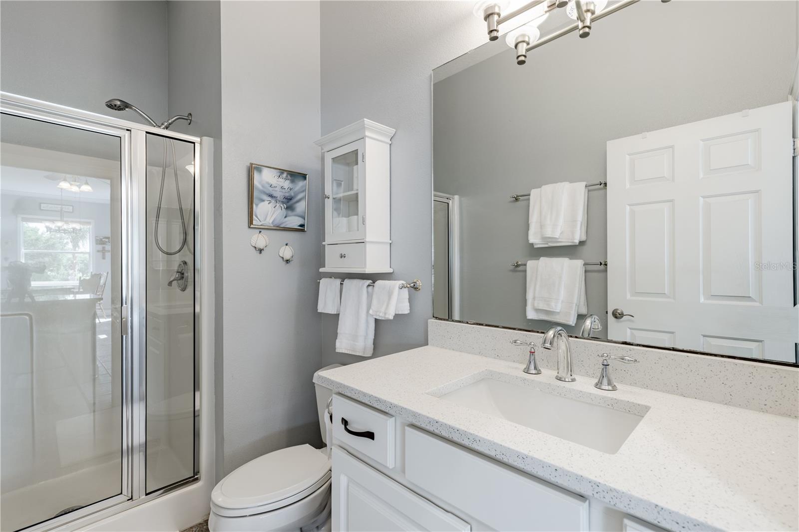 Listing photo id 32 for 25101 Turkey Lake Road