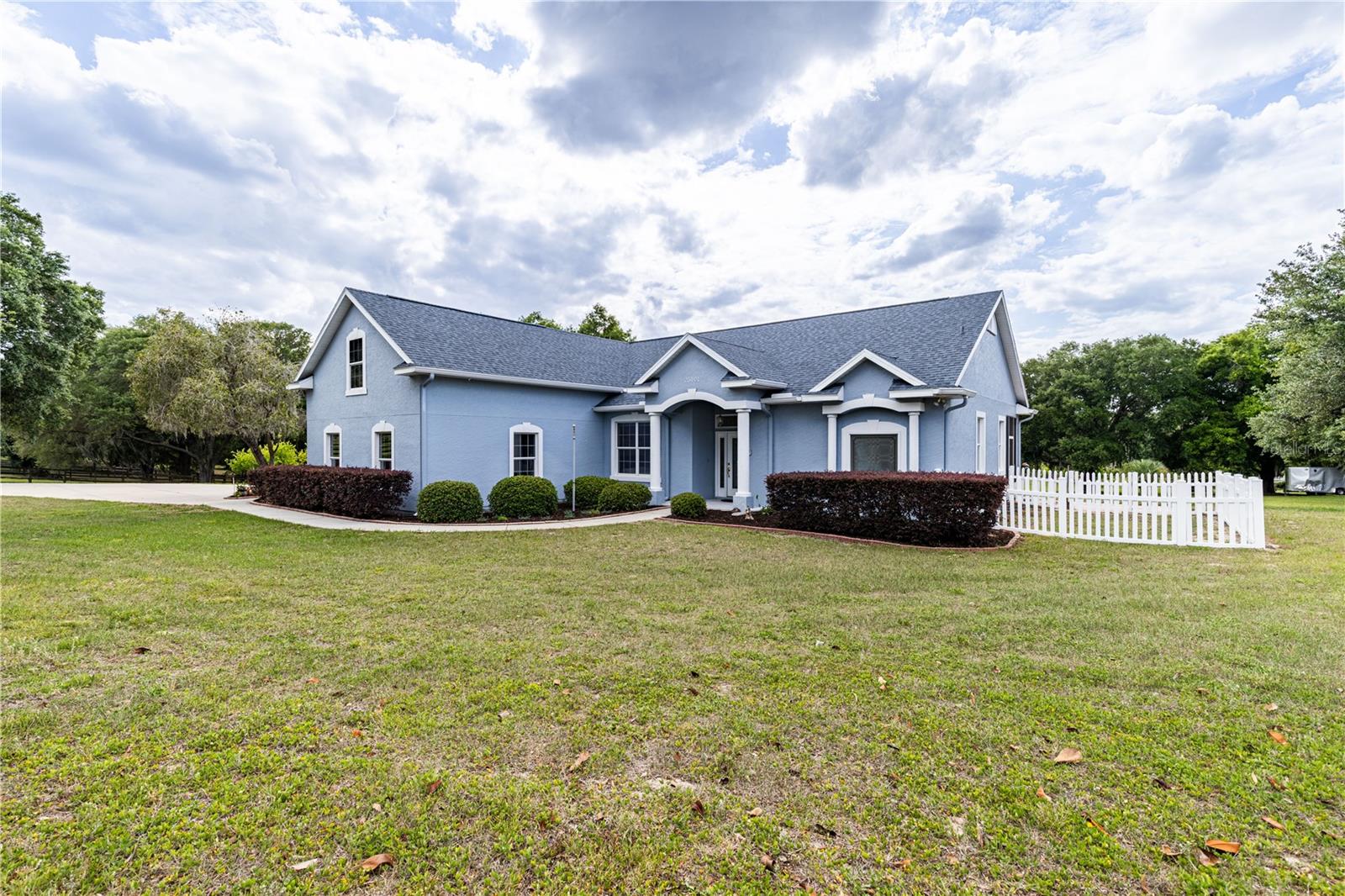 Listing photo id 5 for 25101 Turkey Lake Road