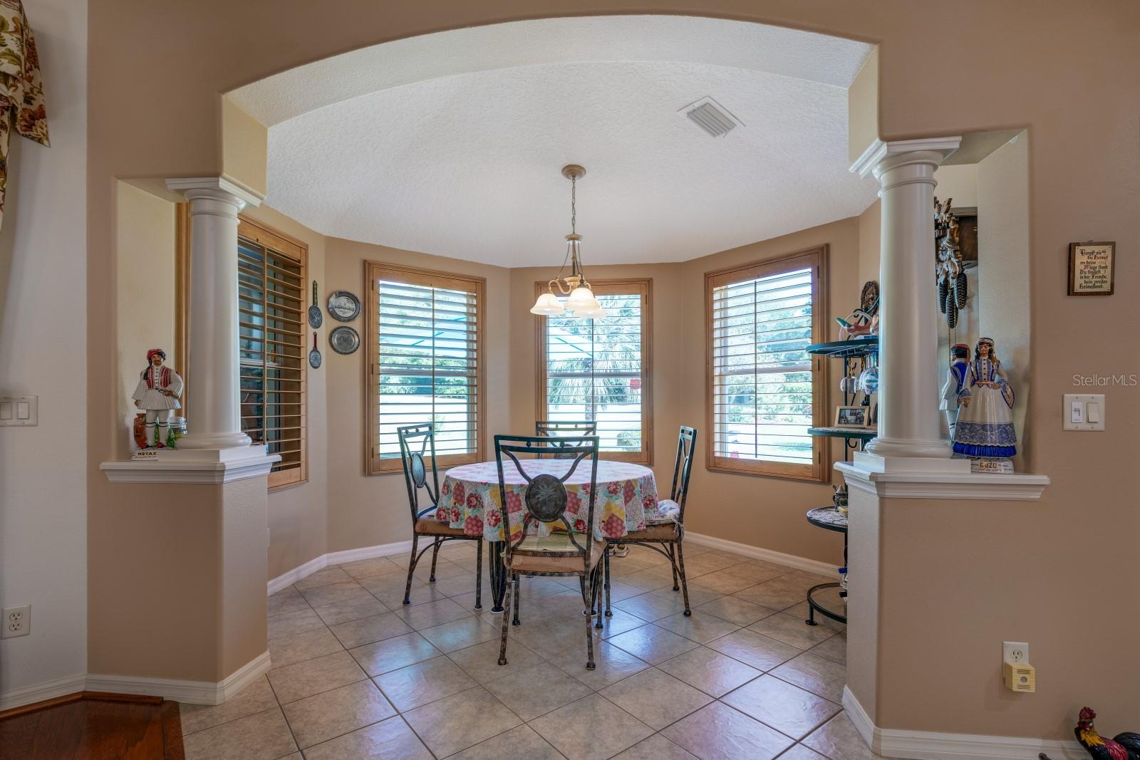 Image 9 of 27 For 5712 Blue Savannah Drive