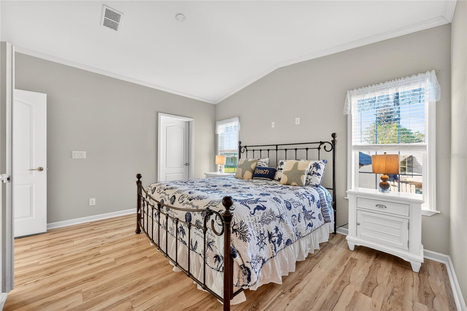 Image 24 of 81 For 31609 Terrace Drive