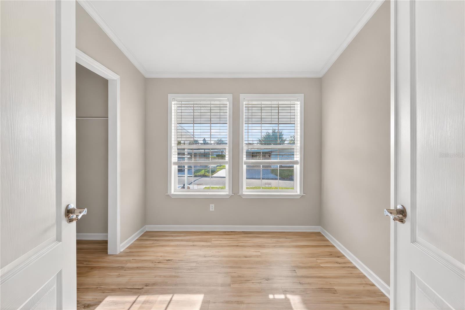 Image 32 of 81 For 31609 Terrace Drive