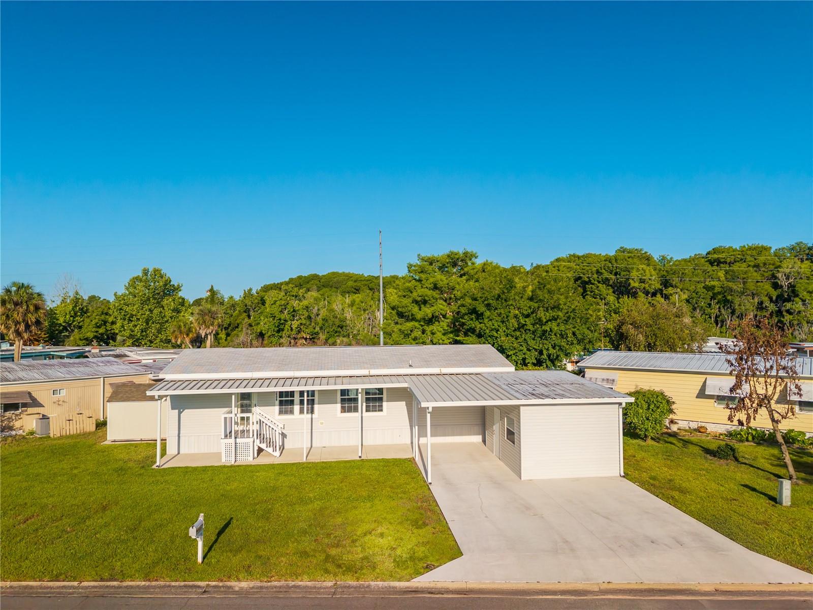 Image 52 of 81 For 31609 Terrace Drive