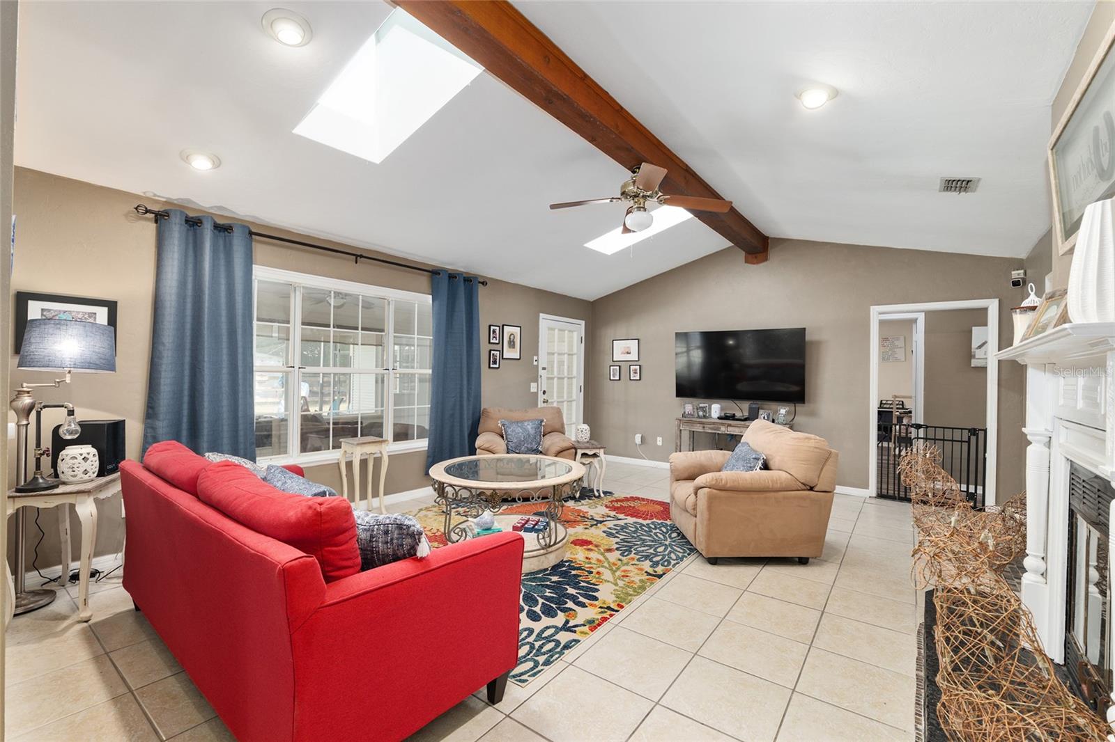 Image 21 of 100 For 4901 39th Court