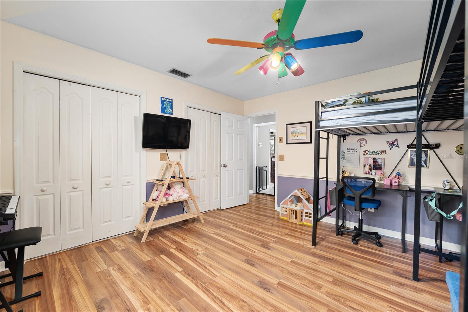 Image 40 of 100 For 4901 39th Court