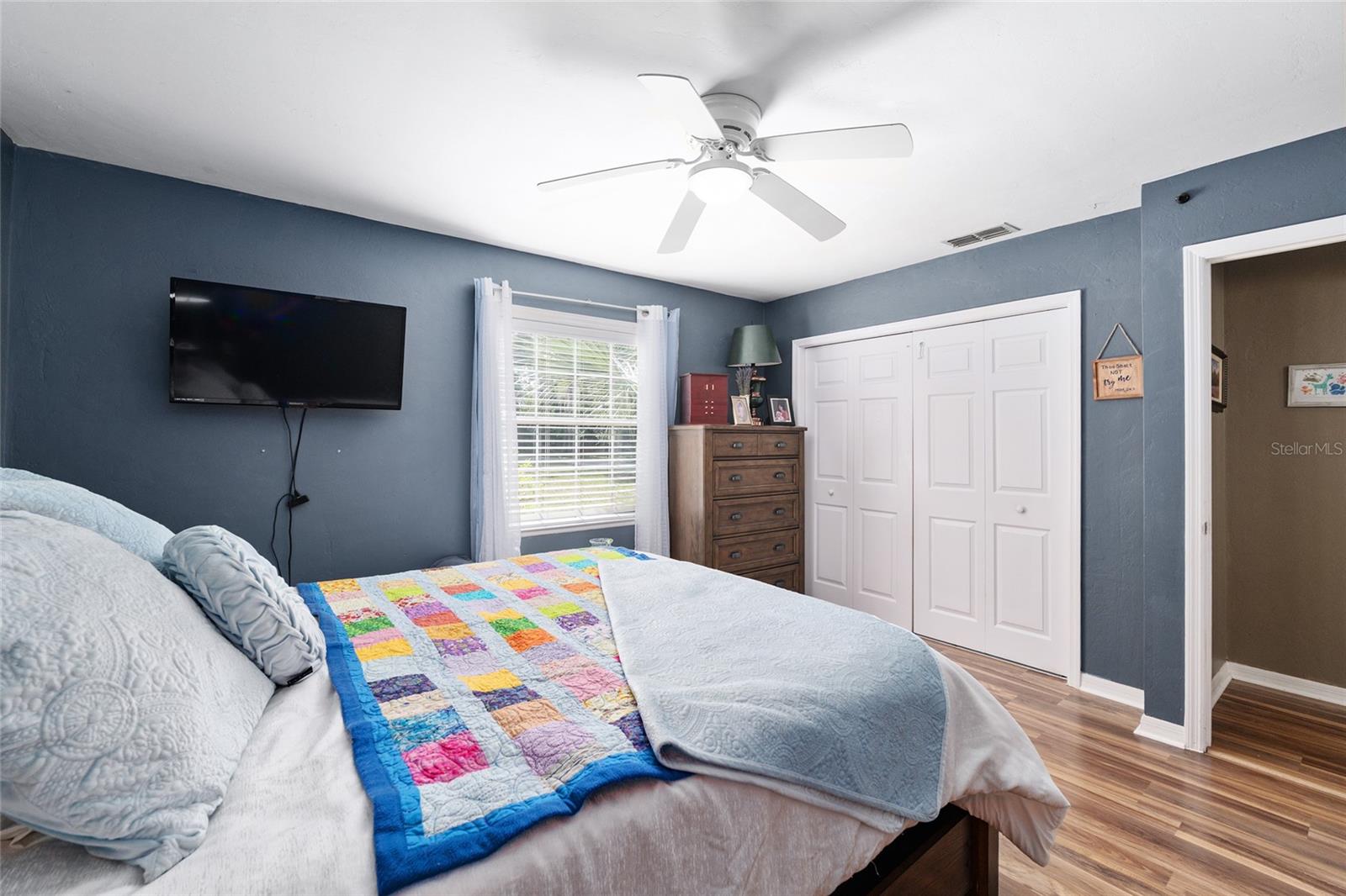 Image 44 of 100 For 4901 39th Court