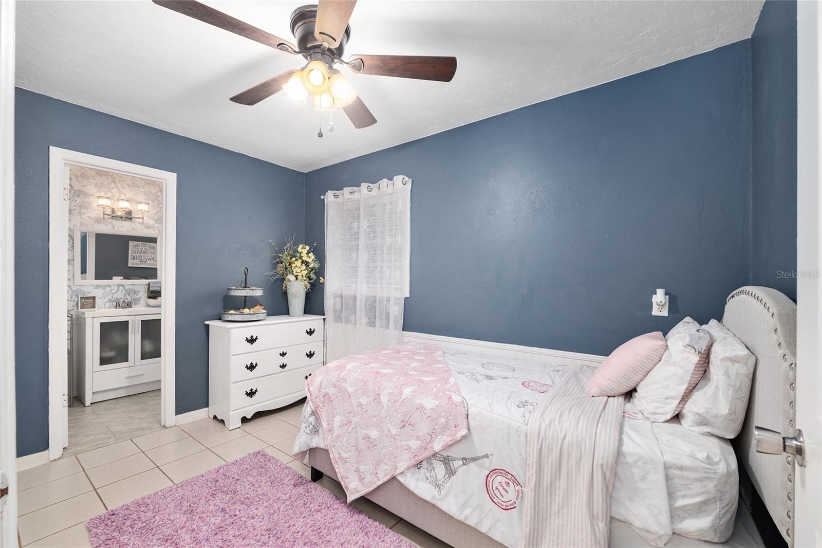 Image 46 of 100 For 4901 39th Court