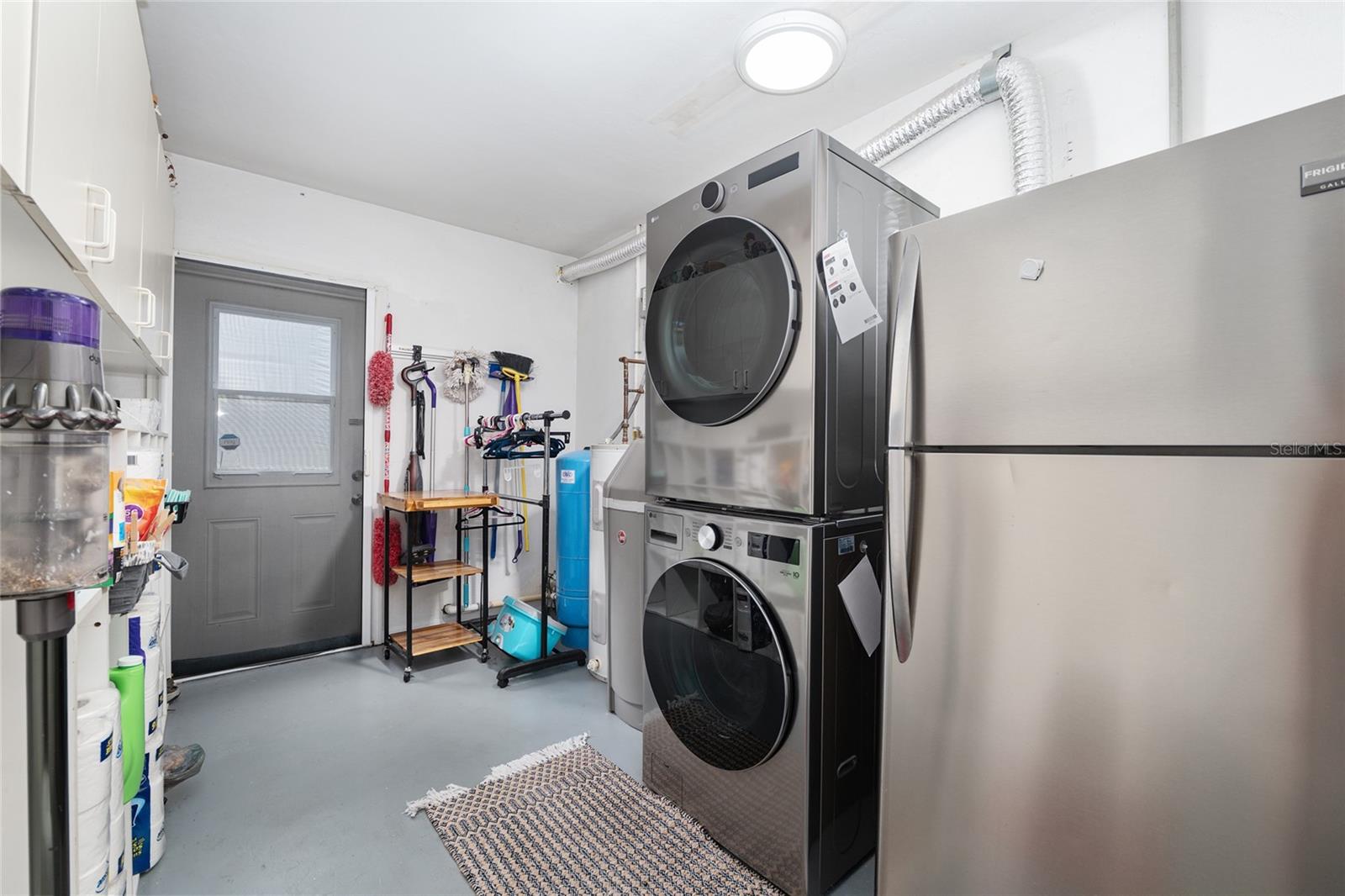 Image 50 of 100 For 4901 39th Court