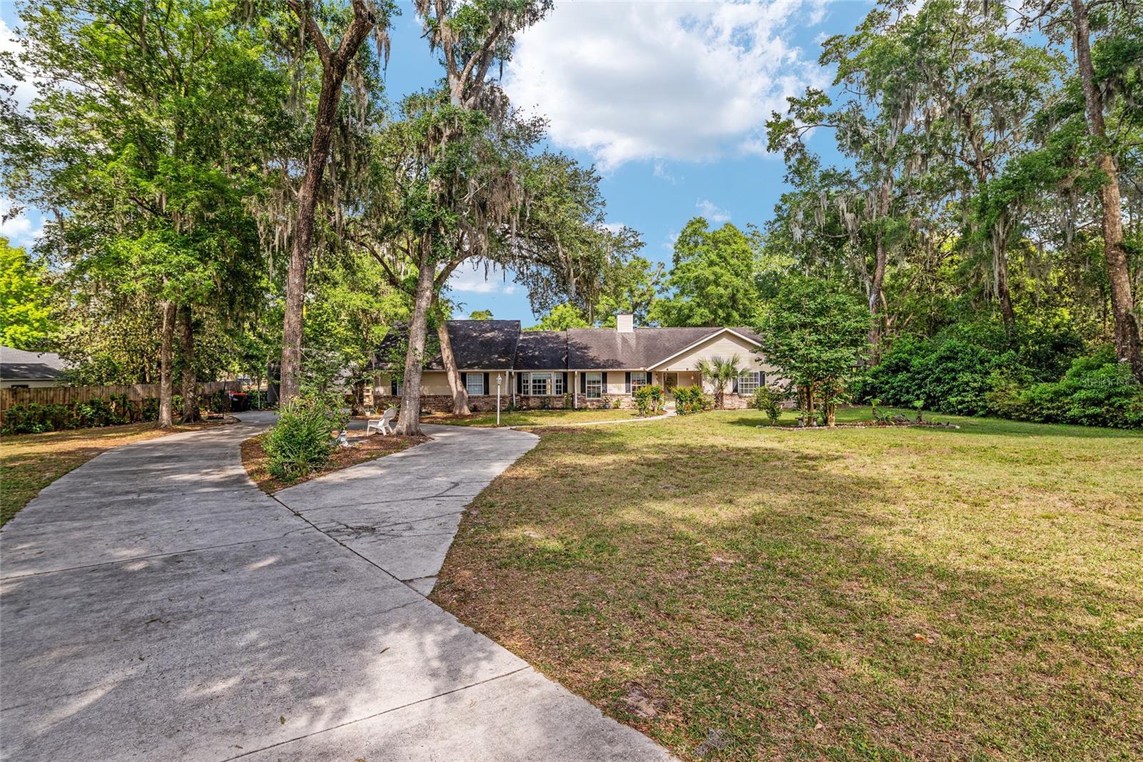 Image 76 of 100 For 4901 39th Court