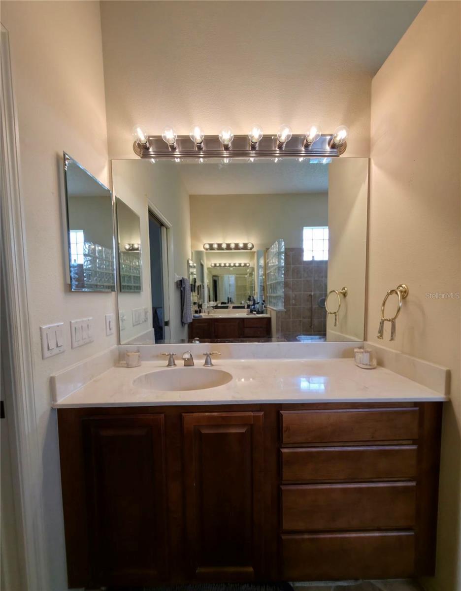 Image 15 of 47 For 4724 Sable Ridge Court