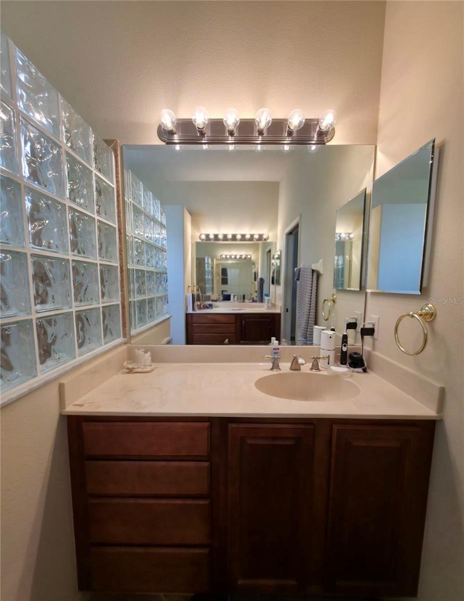 Image 16 of 47 For 4724 Sable Ridge Court