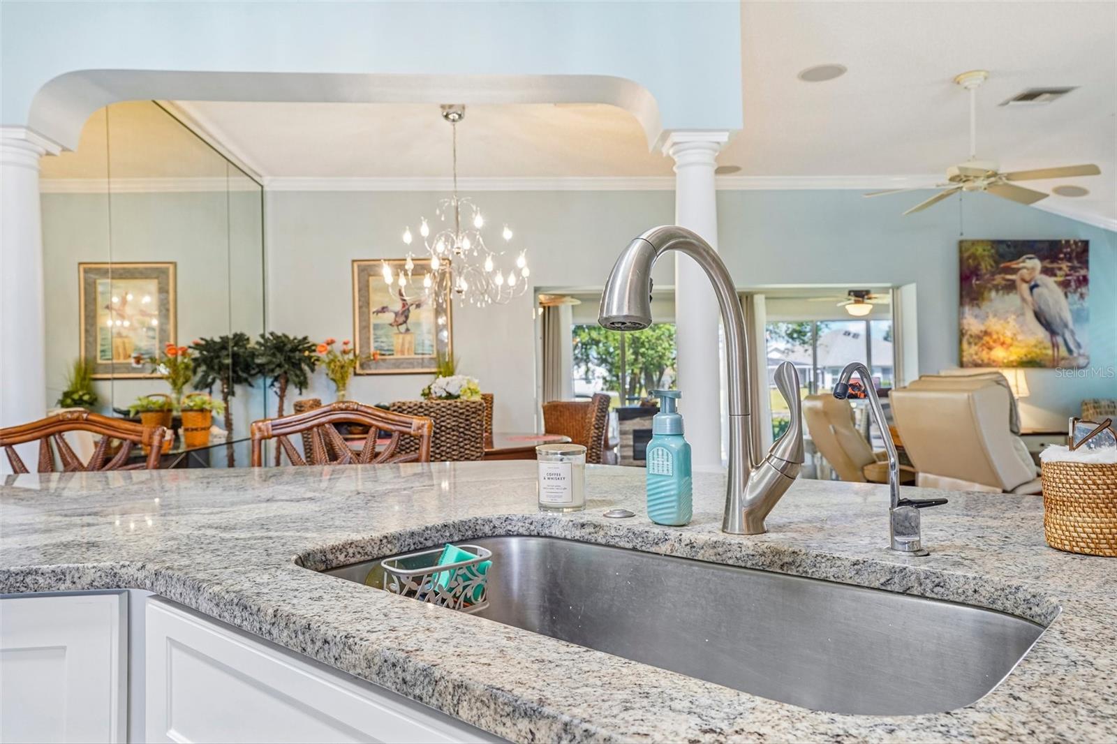 Image 18 of 62 For 2837 Grant Way