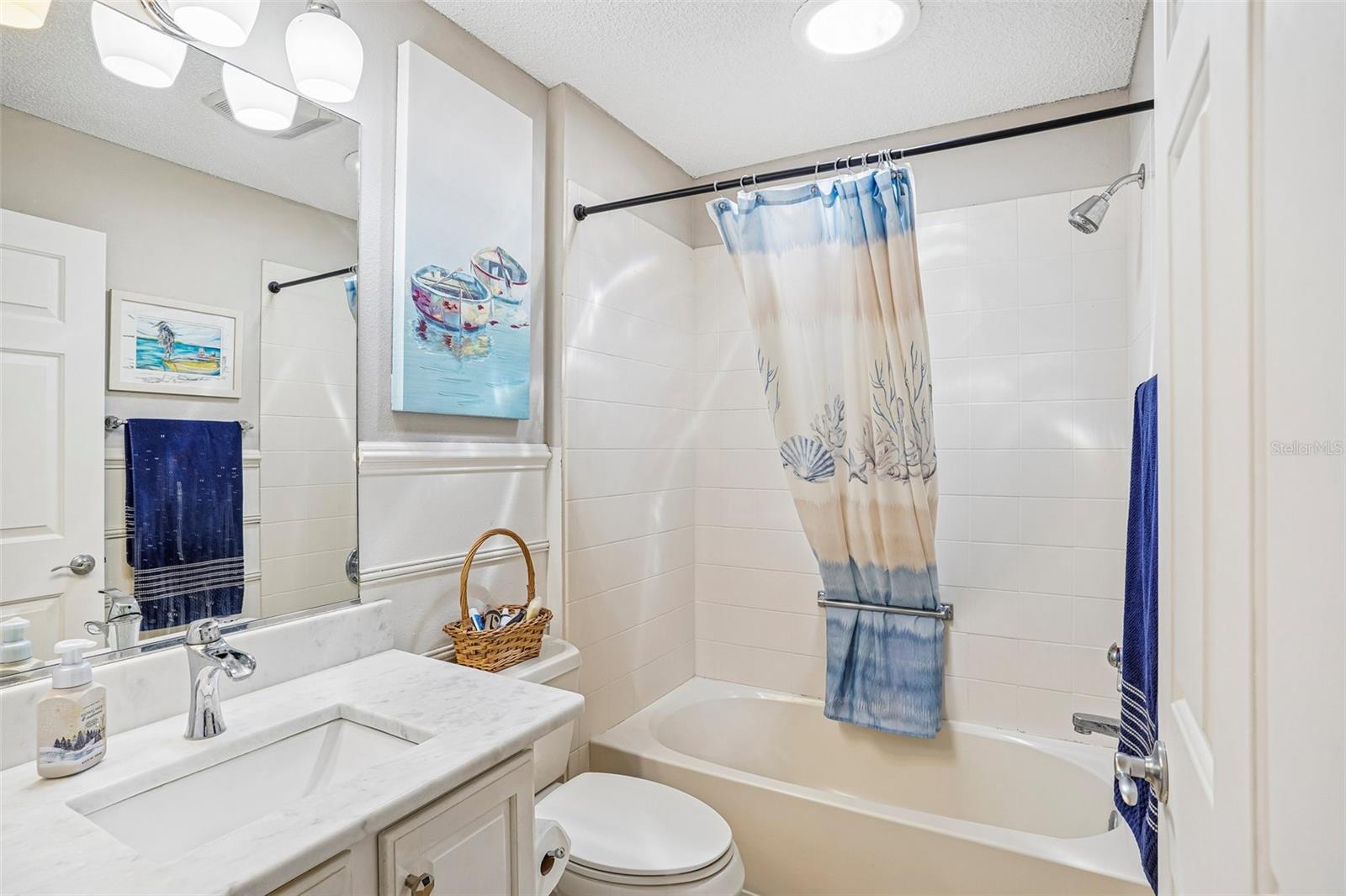 Image 34 of 62 For 2837 Grant Way