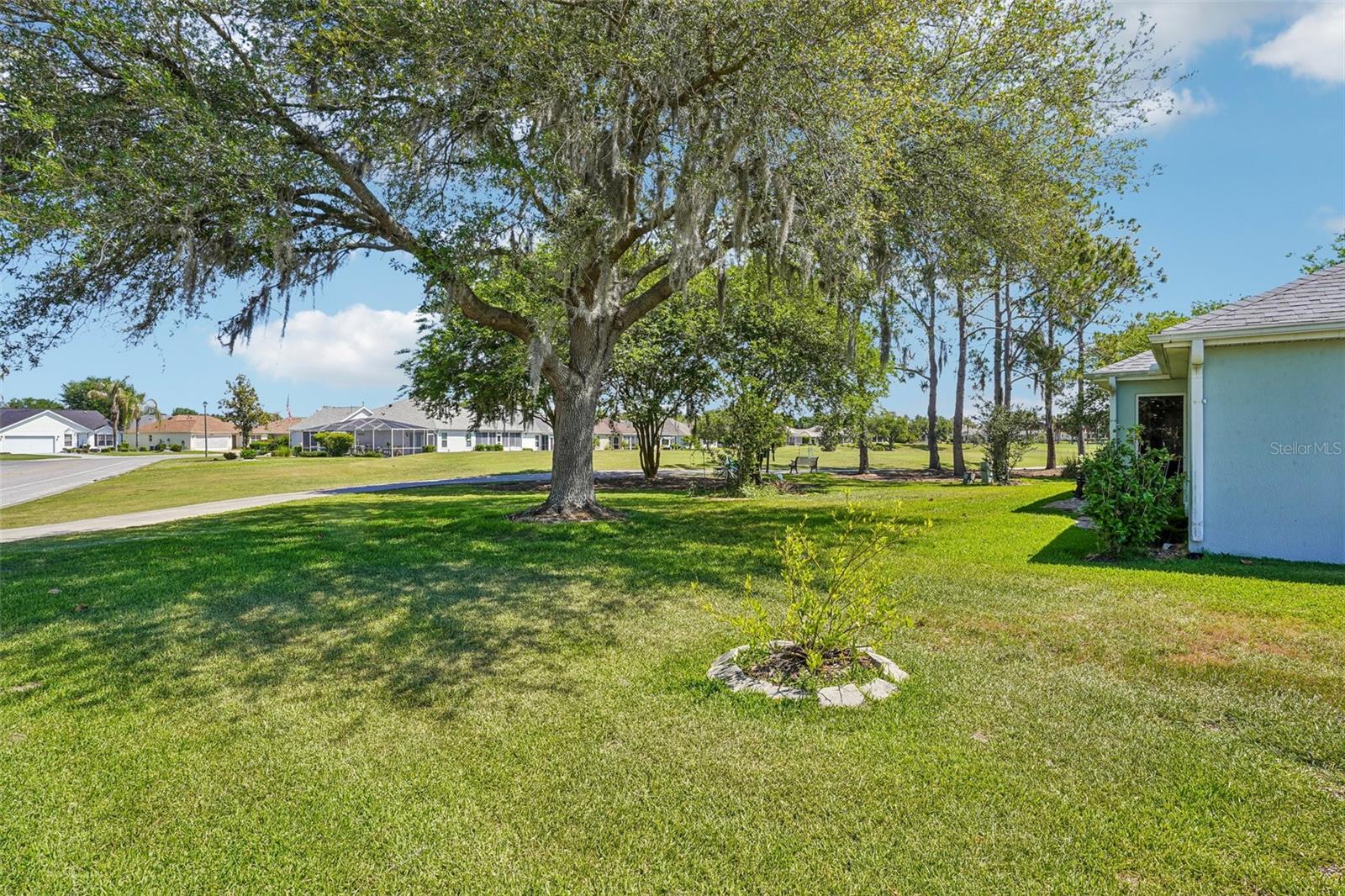 Image 44 of 62 For 2837 Grant Way