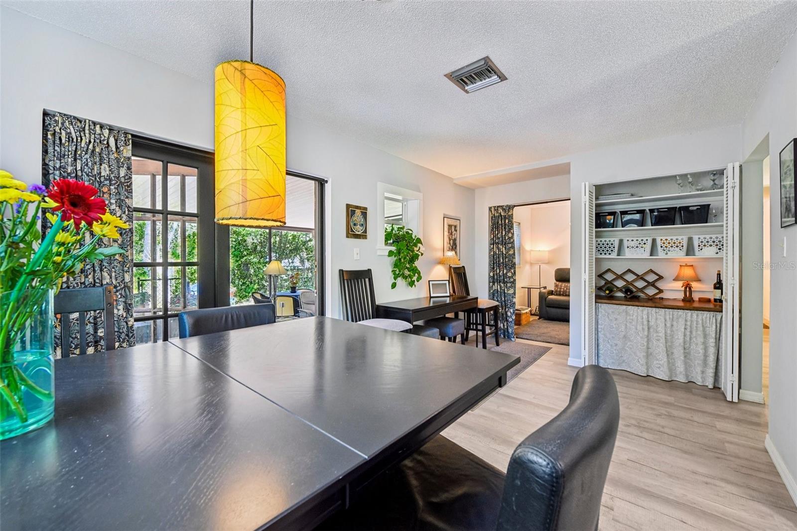 Image 19 of 45 For 1073 Central Street