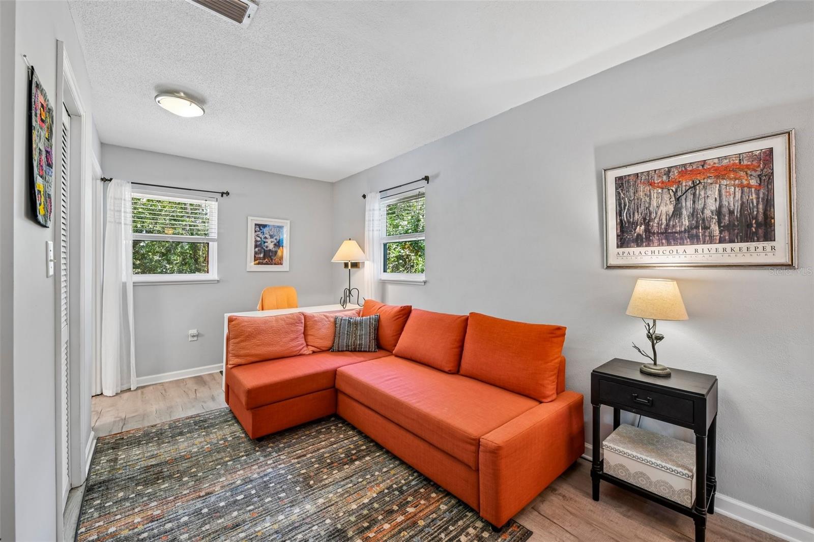 Image 30 of 45 For 1073 Central Street