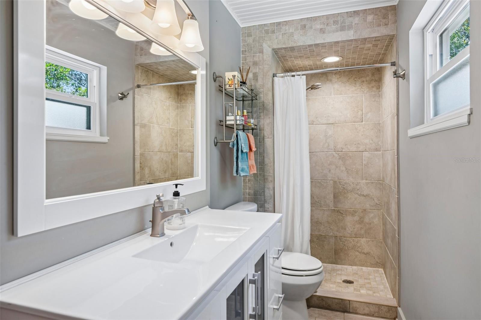 Image 35 of 45 For 1073 Central Street