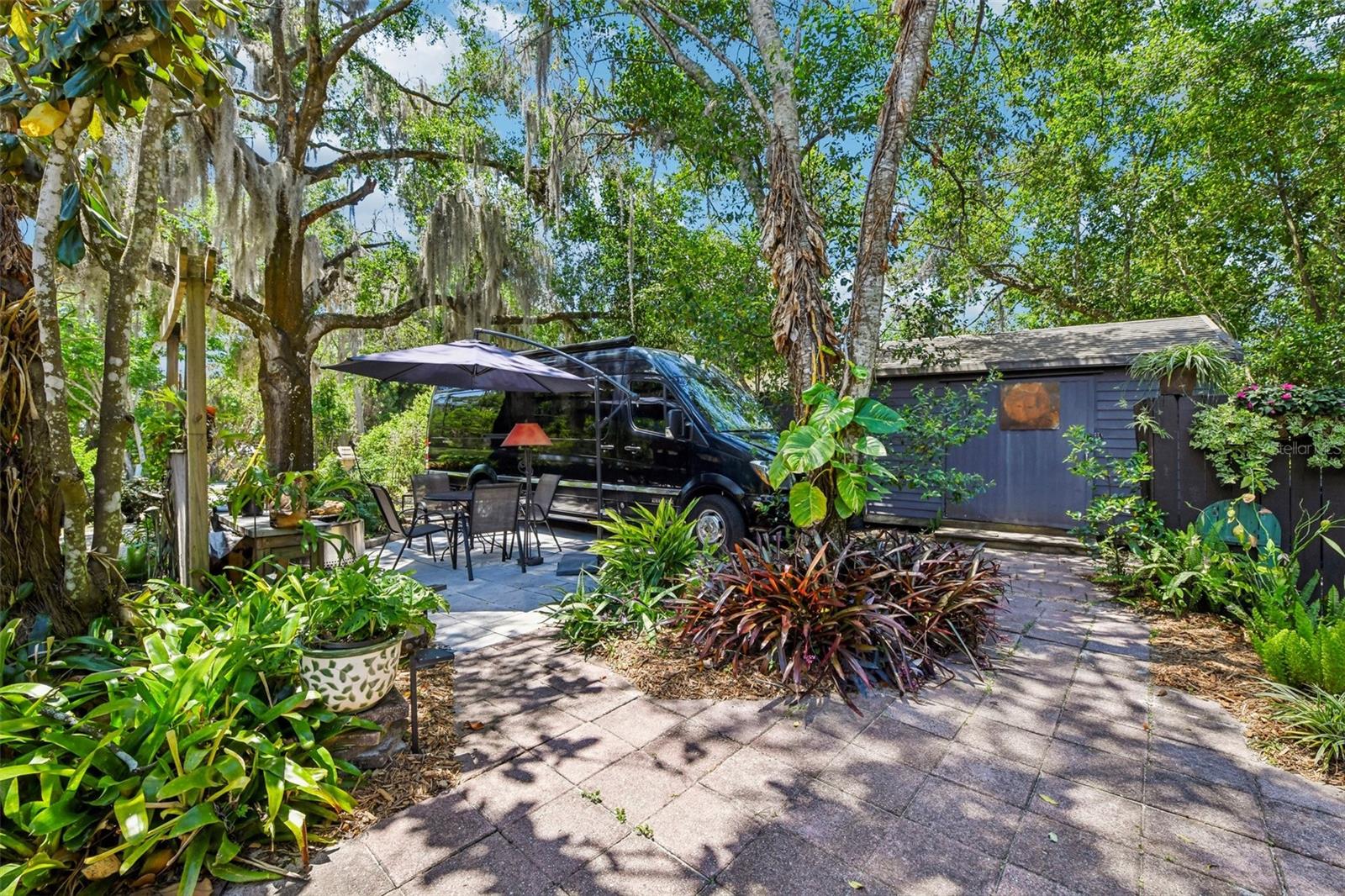 Image 42 of 45 For 1073 Central Street