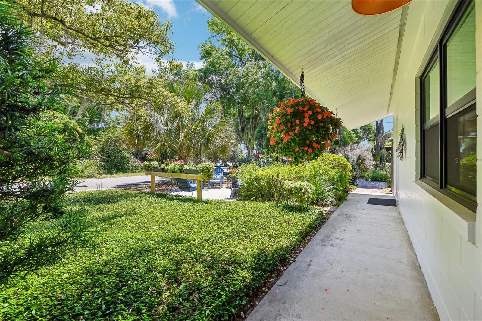 Image 7 of 45 For 1073 Central Street