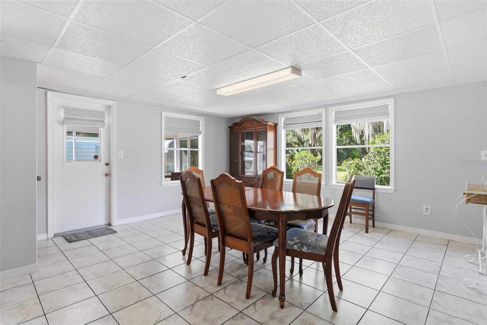 Image 10 of 38 For 1289 Cr 436  