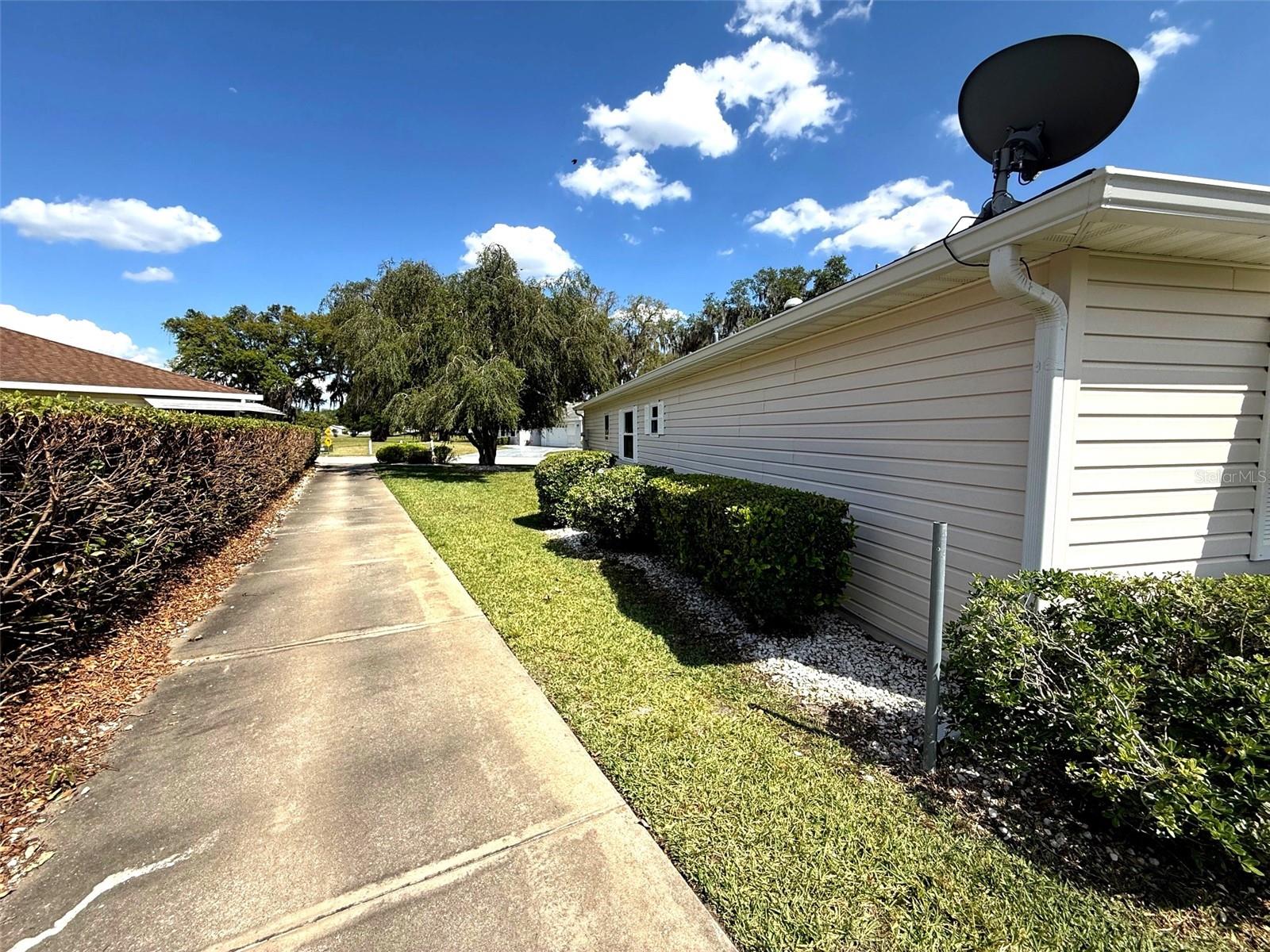 Image 2 of 28 For 17532 100th Court