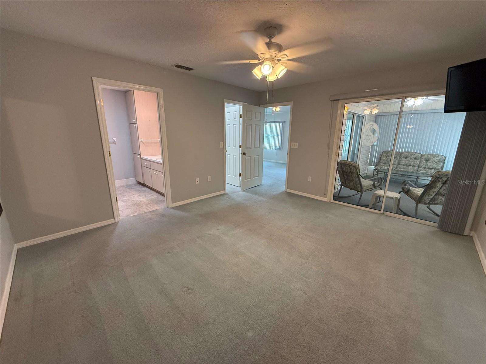 Image 23 of 28 For 17532 100th Court