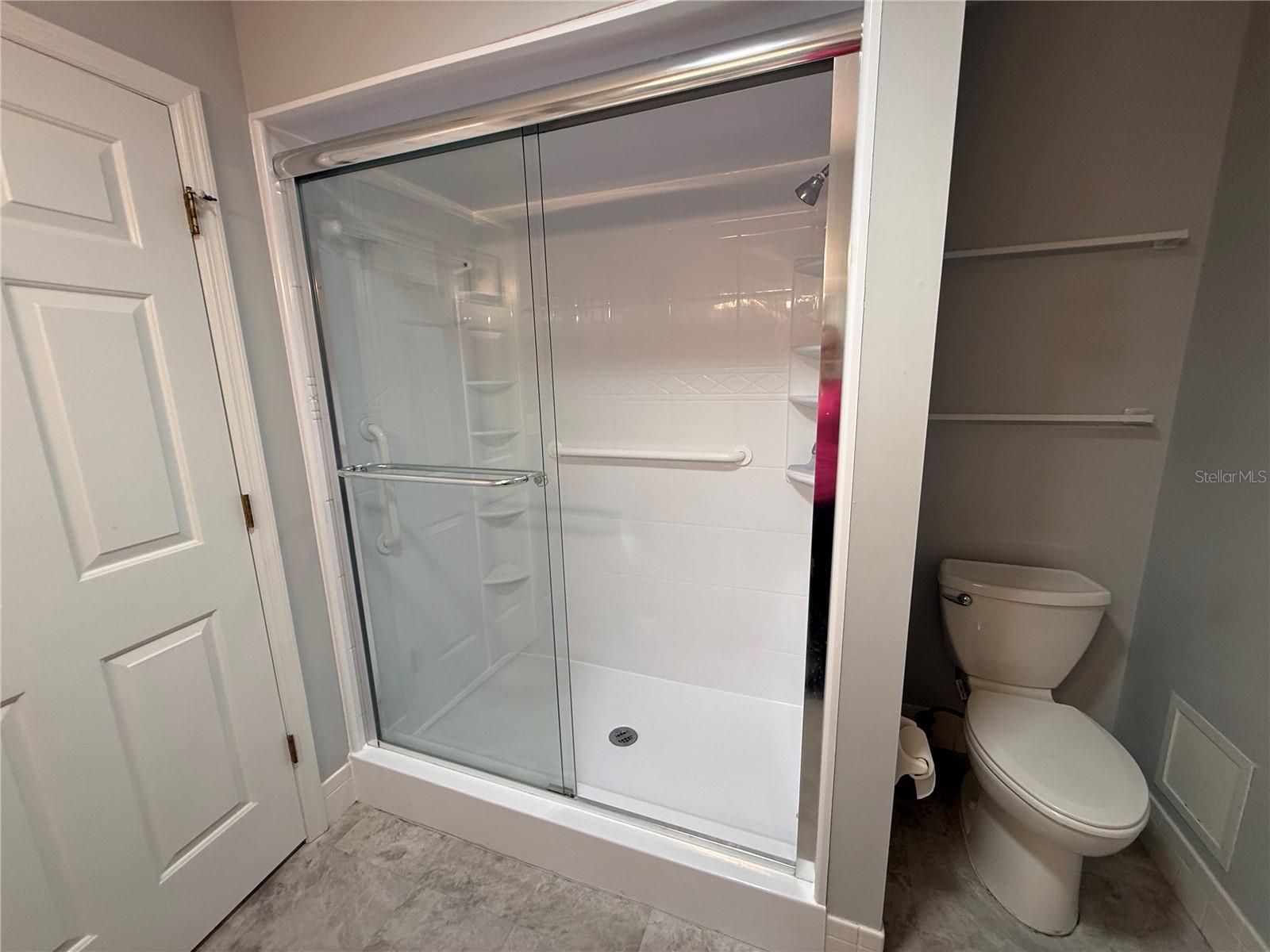 Image 26 of 28 For 17532 100th Court