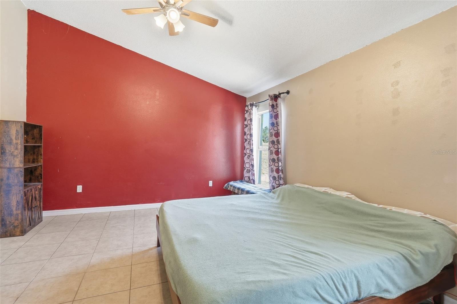 Image 20 of 27 For 535 Rollins Drive