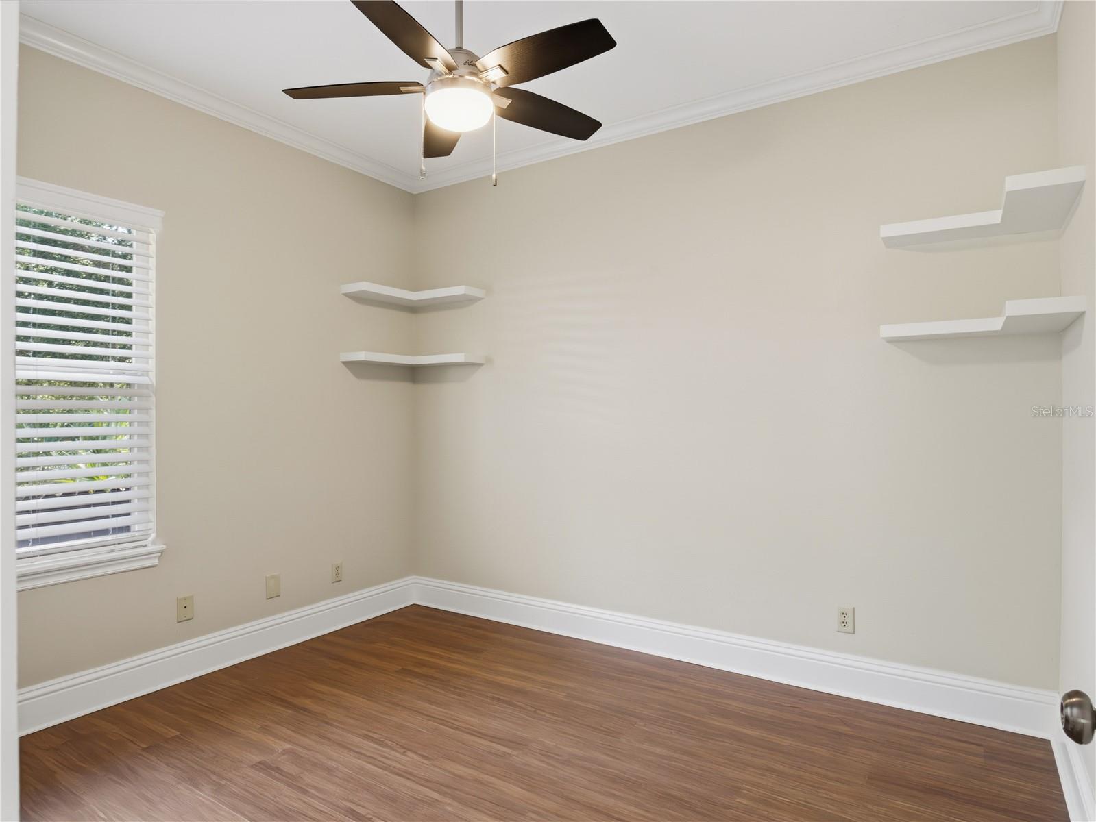 Image 31 of 56 For 6043 Lake Erie Road