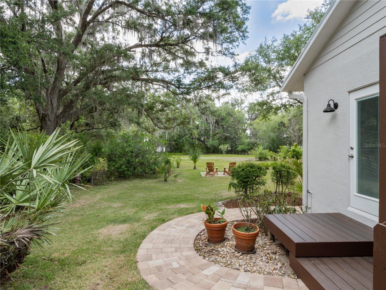 Image 37 of 56 For 6043 Lake Erie Road