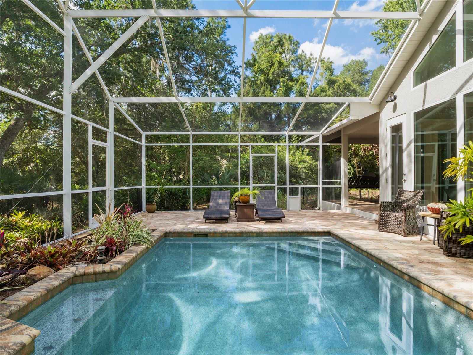 Image 7 of 56 For 6043 Lake Erie Road