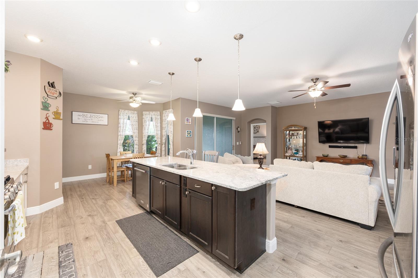 Image 13 of 62 For 4258 James River Circle