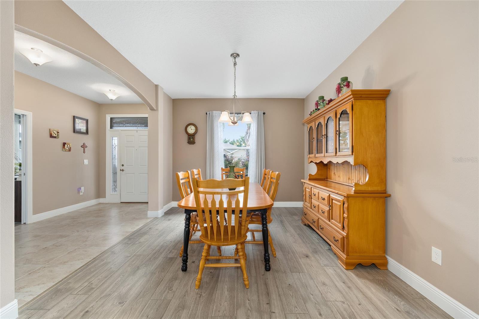 Image 17 of 62 For 4258 James River Circle
