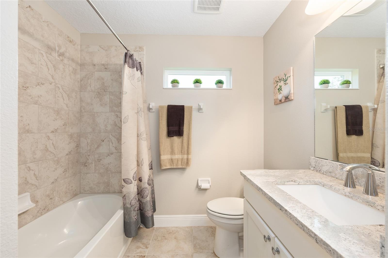 Image 33 of 62 For 4258 James River Circle