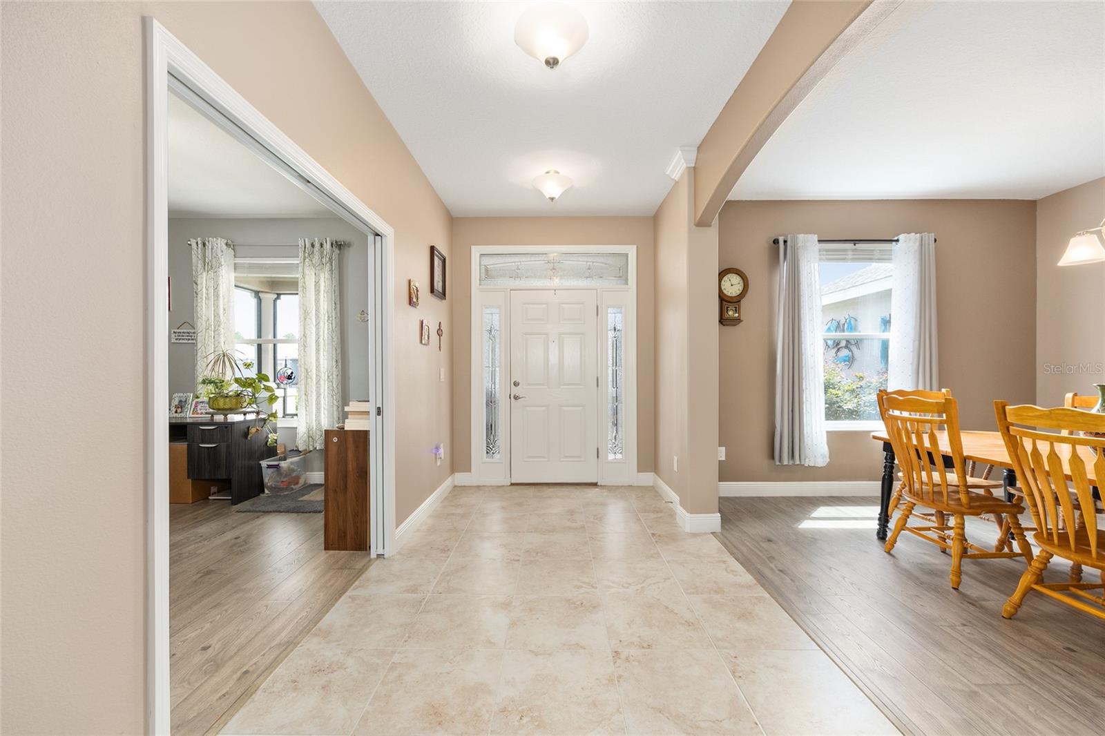 Image 7 of 62 For 4258 James River Circle