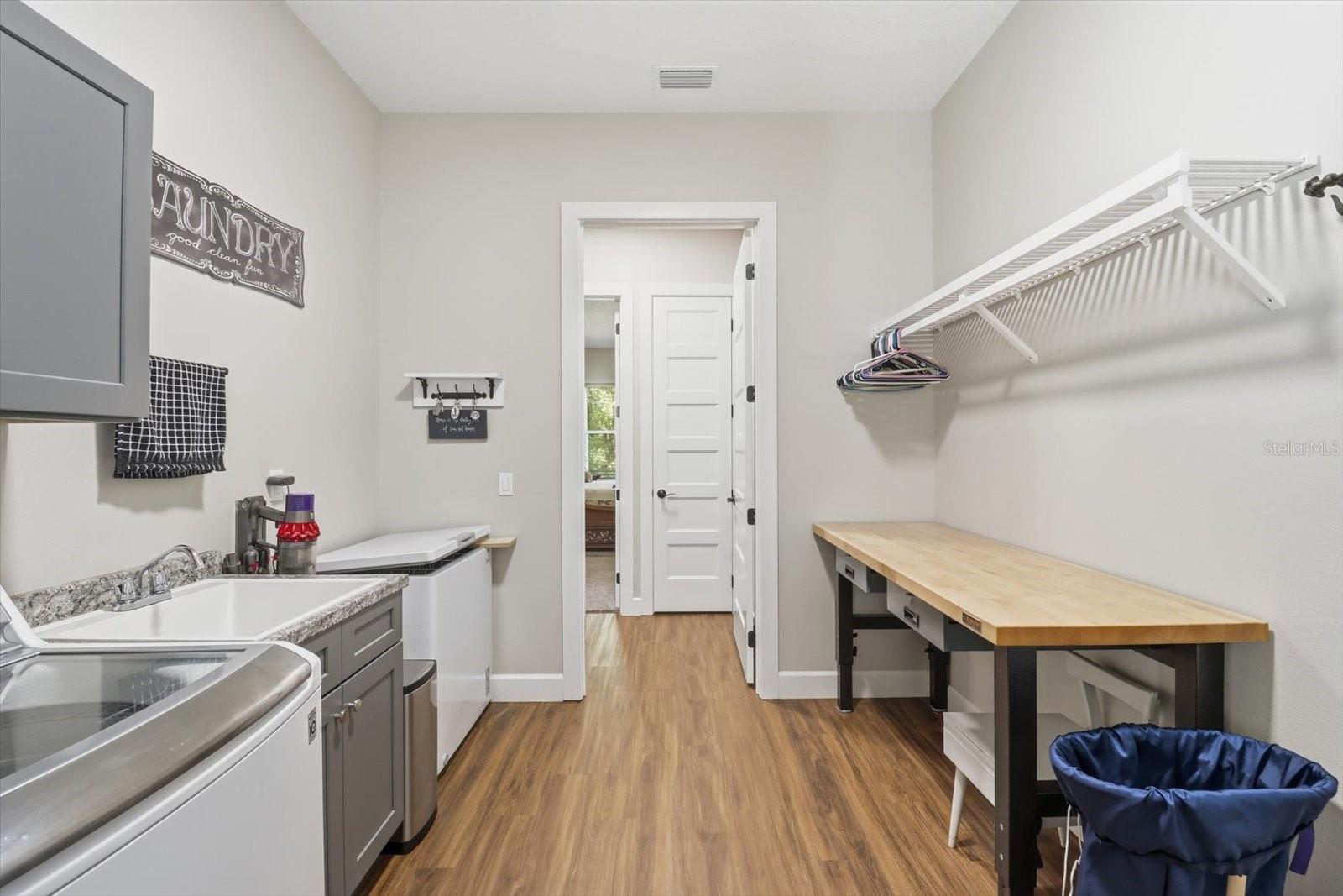 Image 61 of 95 For 5405 Cheyenne Drive