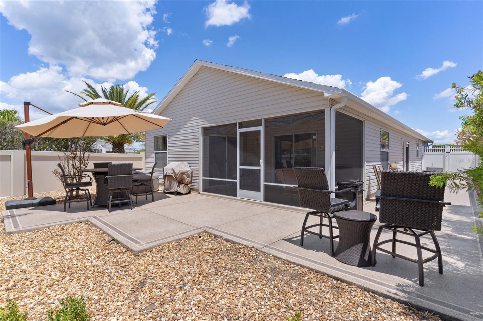 Image 31 of 37 For 870 Orwell Street