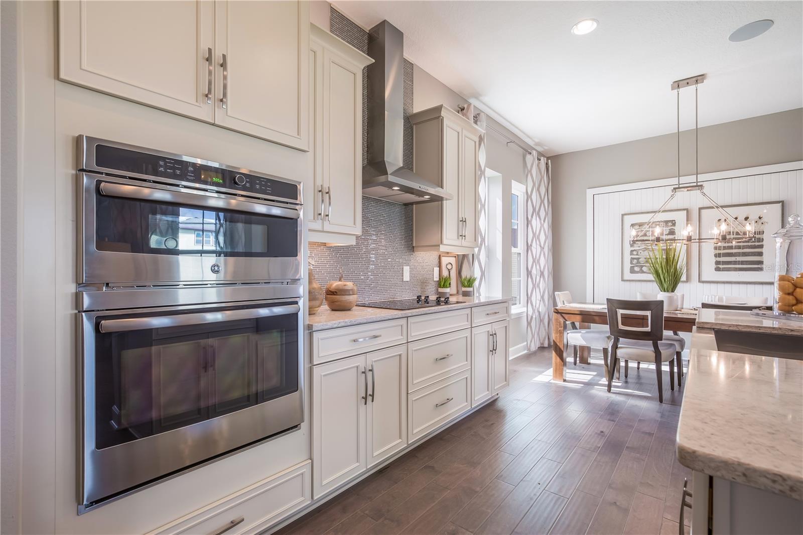Image 4 of 13 For 9520 Florey Way