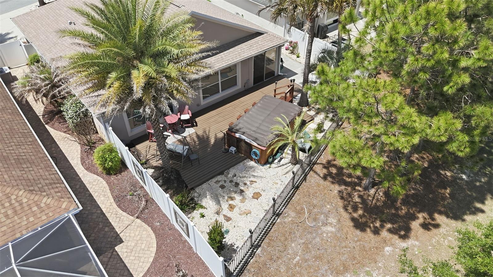 Image 63 of 65 For 2975 Thayer Terrace
