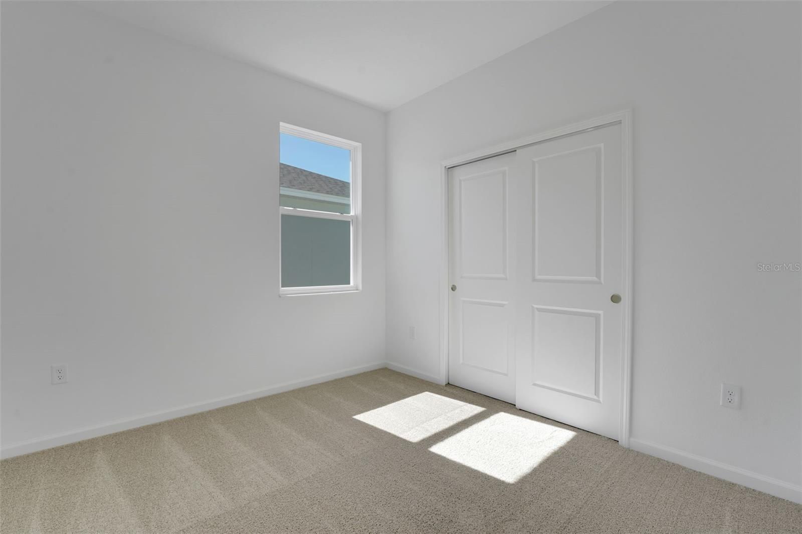 Image 27 of 35 For 244 Meredith Boulevard